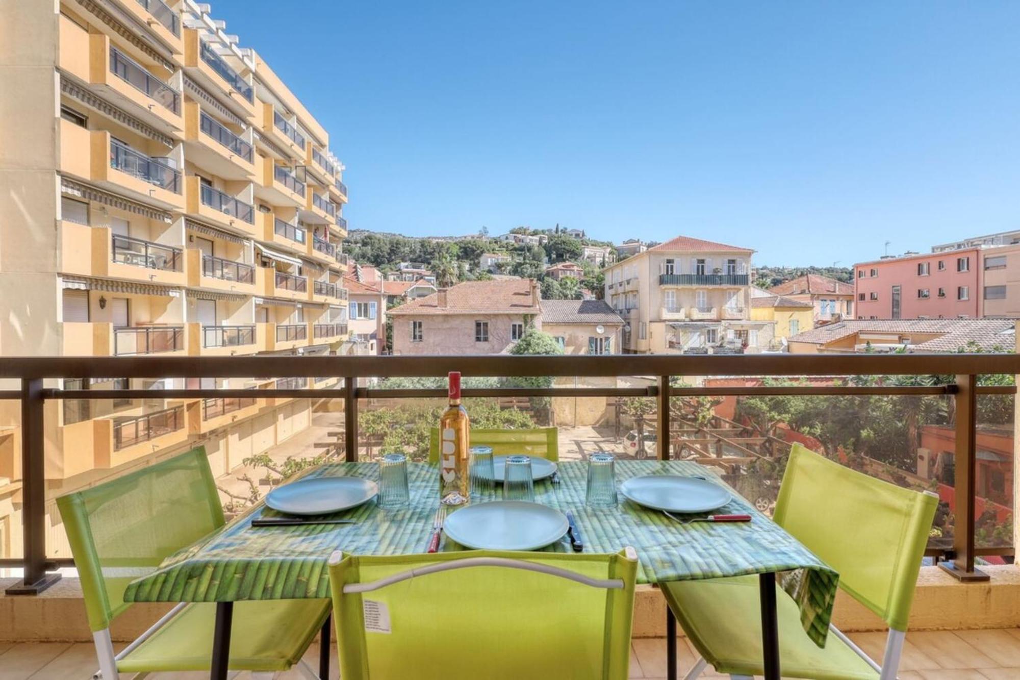 Lavandou - T2 In The City Center - 200 M From The Sea Le Lavandou Eksteriør billede
